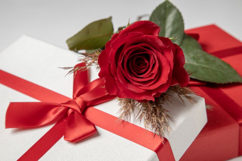 Coffret cadeau fleurs et chocolats — Interflora idée cadeau